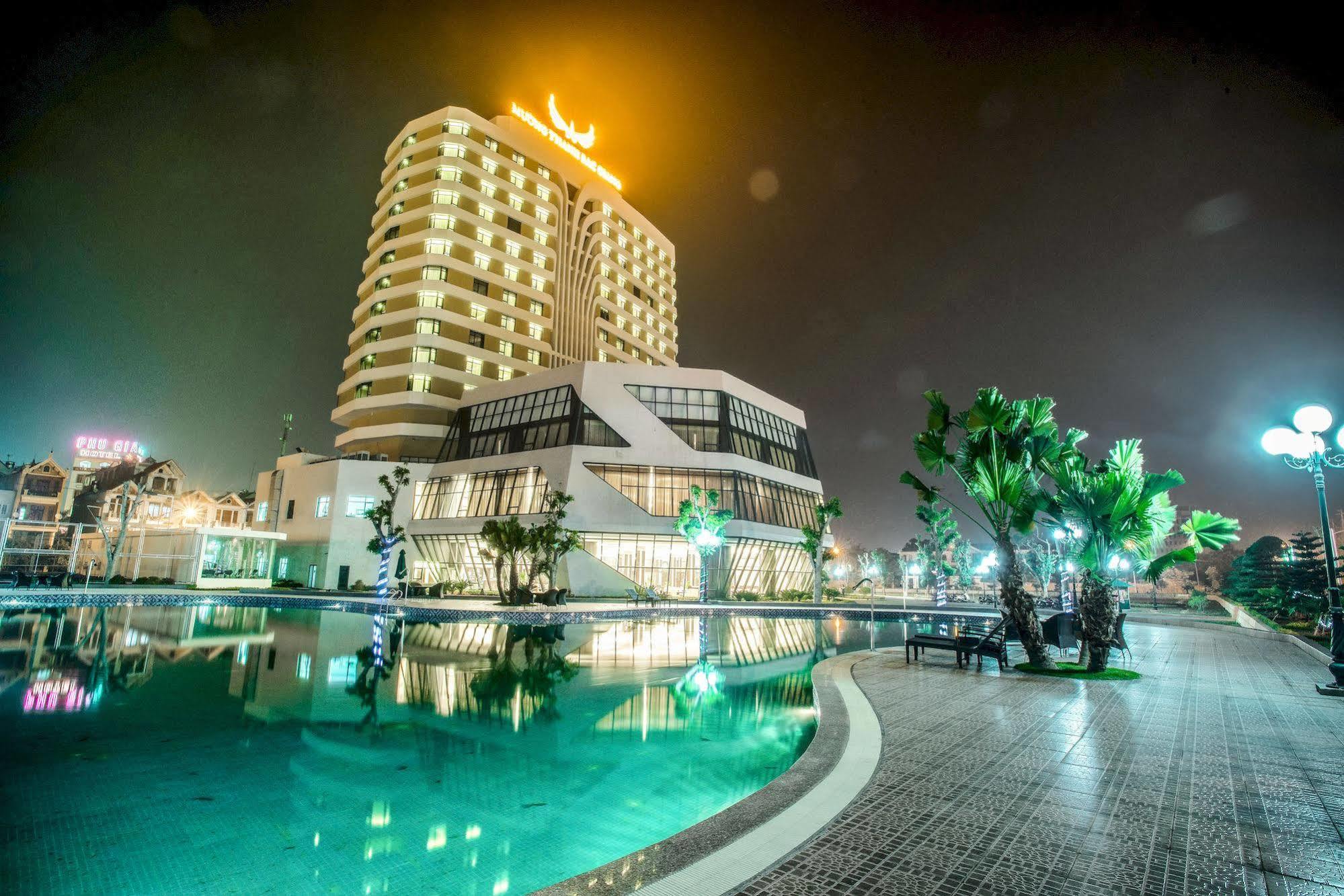 โรงแรมเมือง แท็ง แกรนด์ บัค ชาง Bac Giang ภายนอก รูปภาพ